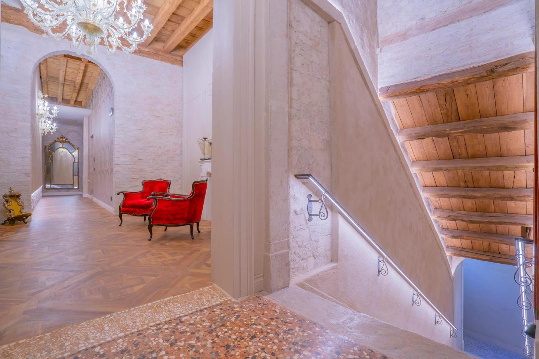 Corte Rubbi 8 Luxury Two-Bedroom Apartment -Dimora Italia - Венеция Екстериор снимка